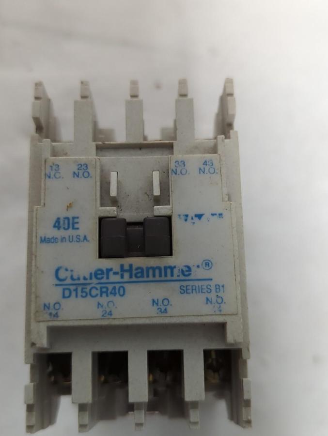 Used CUTLER HAMMER,D15CR40,CONTACTOR 40E 4-POLE PRE-OWNED
