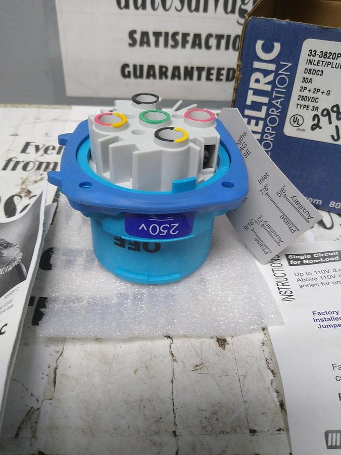 MELTRIC,33-3820P,INLET/PLUG DSDC3 30A 2P+2P+G 250VDC TYPE 3R  NOS