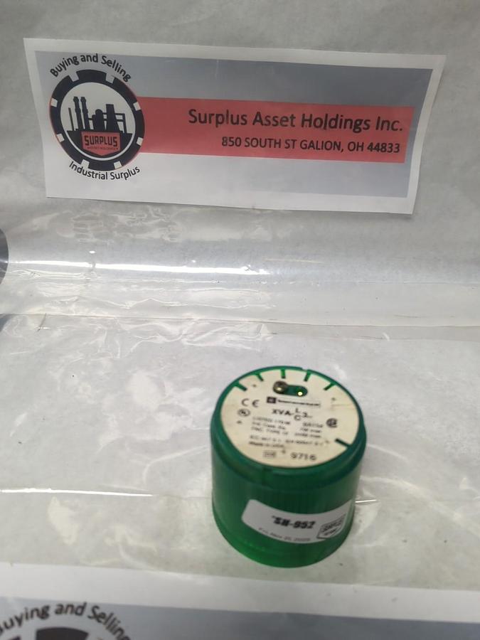 Used TELEMECANIQUE,XVA-LC3,GREEN STACK LIGHT 7W 240V WITH LAMP PRE-OWNED