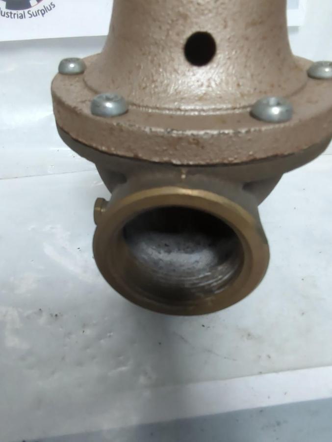 Used WATTS,M 174A,PRESSURE RELIEF VALVE 1-1/2 INCH 100LB PRE-OWNED