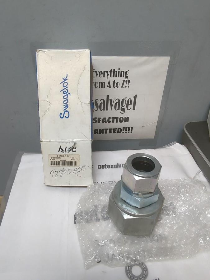 SWAGELOK,S-2000-R-32,REDUCER 1-1/4 IN TUBE X 2 IN TUBE NEW