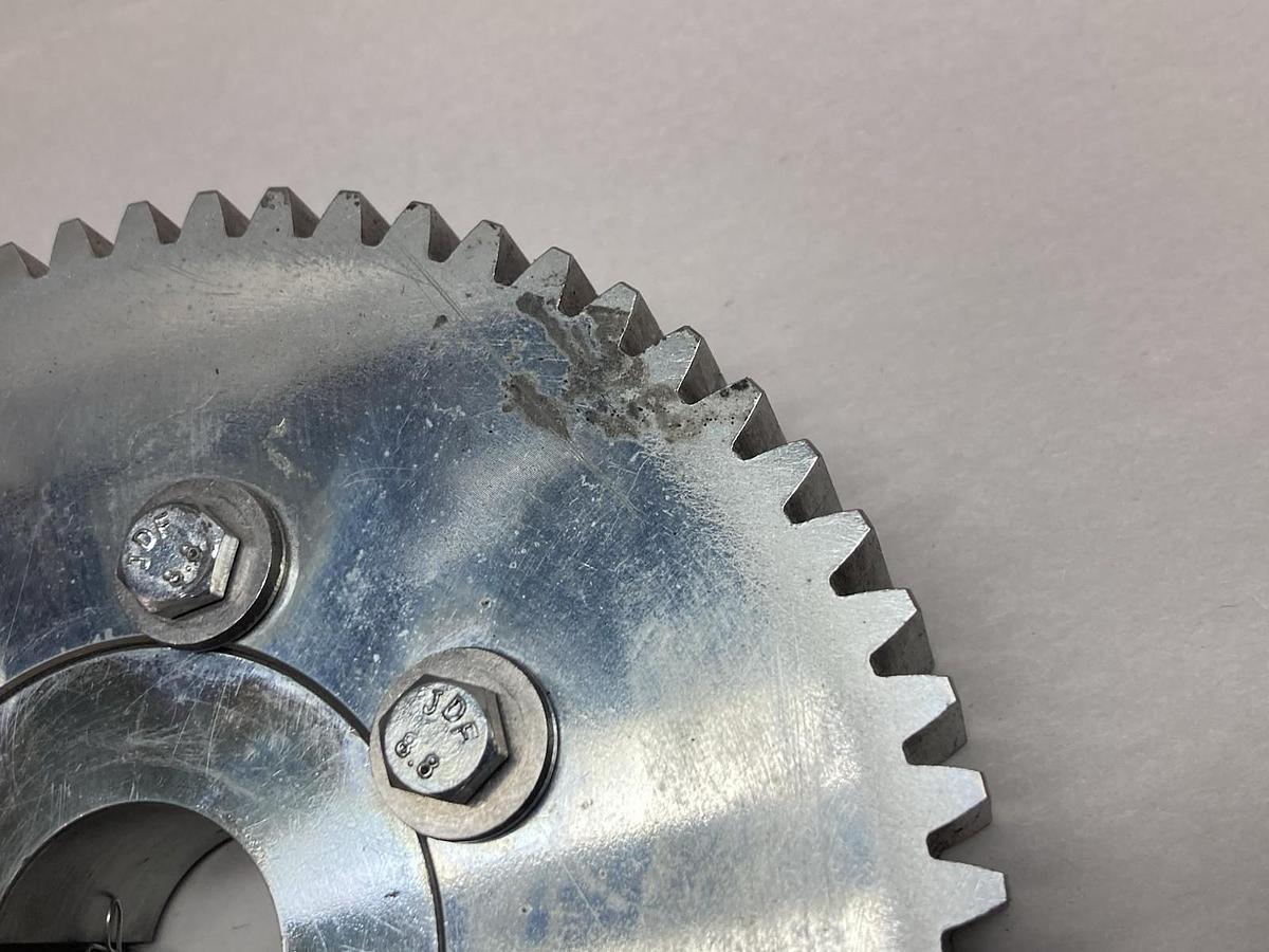 Used Unbranded,8-110-630-684 IMC,Machined Metal Spur Gear 1-1/4 Inch Bore