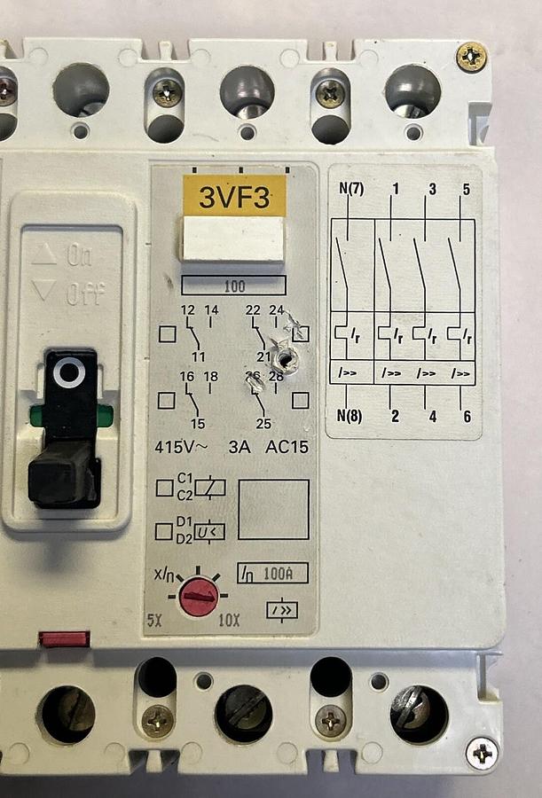 Used SIEMENS,3VF3112-1HS41-0AA0,CIRCUIT BREAKER 100A 600V 4P