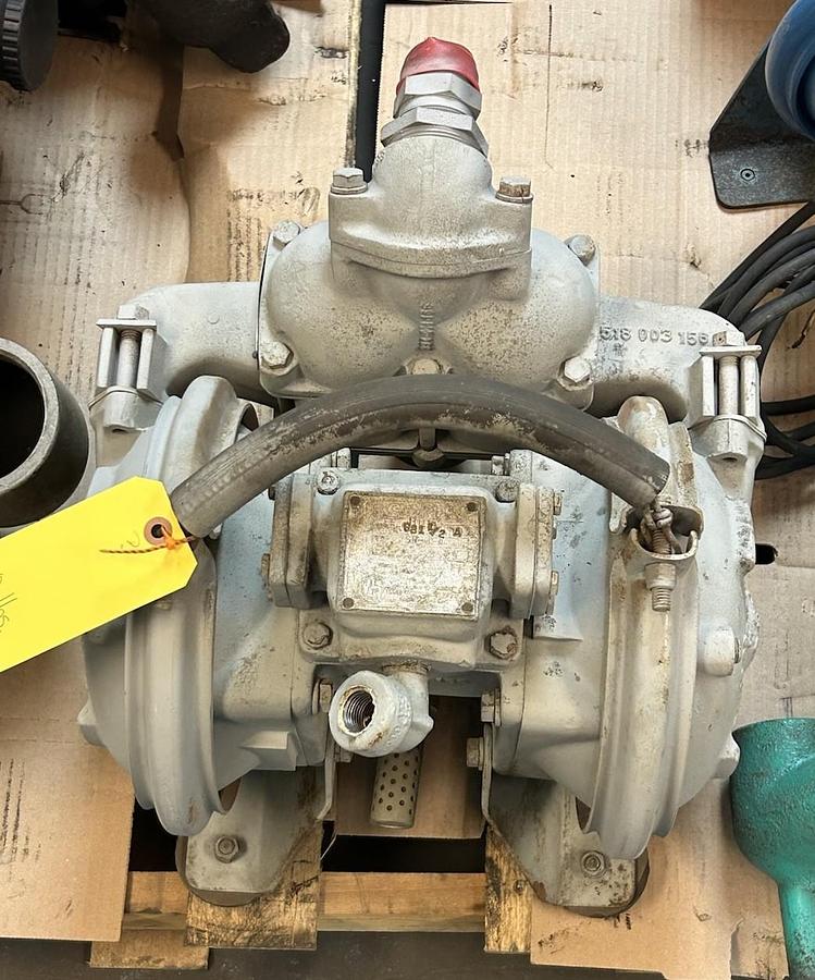 Used WARREN RUPP,SN-3-A,SANDPIPER AIR OPERATED DOUBLE DIAPHRAGM PUMP