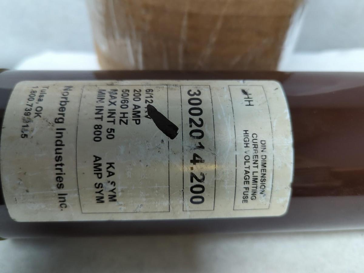 NORBERG INDUSTRIES,3002014.200,HIGH VOLTAGE FUSE 200 AMP NOS