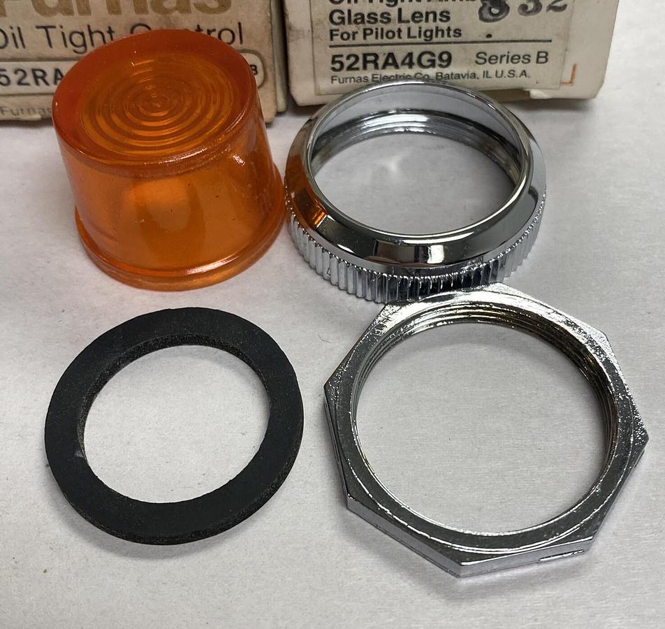 FURNAS,52RA4G9,SER. B OIL TIGHT PILOT LIGHT AMBER GLASS LENS LOT OF 4 NOS