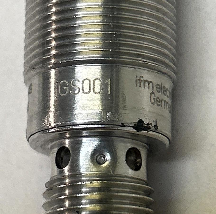 Used EFECTOR IFM,IGS001,PROXIMITY SENSOR