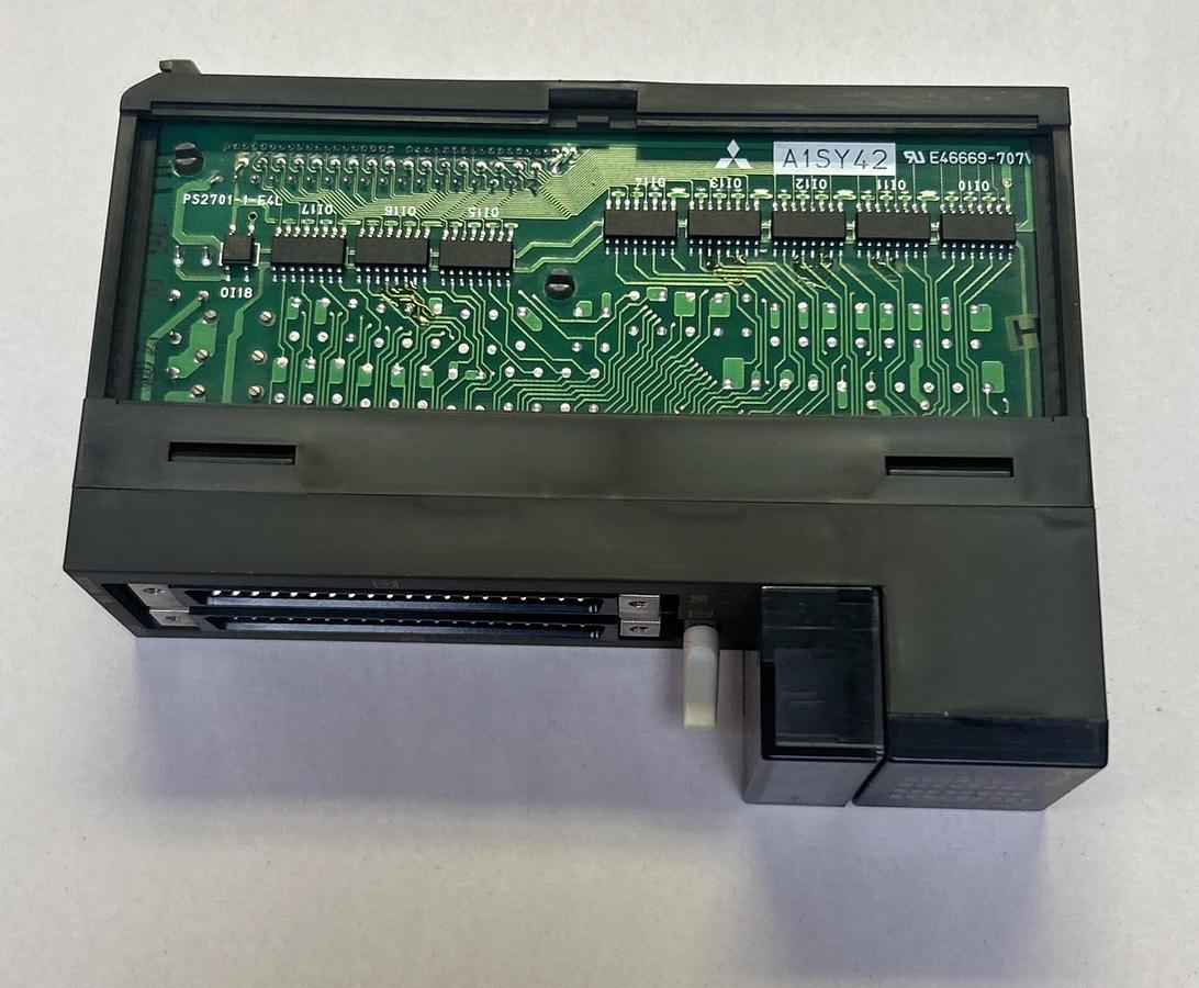 Used MITSUBISHI,A1SY42,OUTPUT MODULE