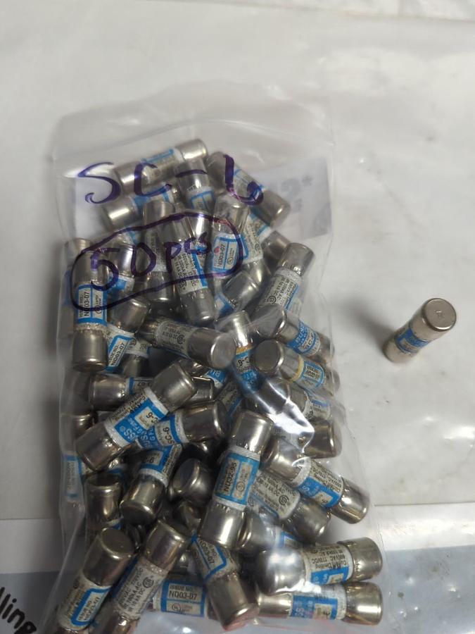 Used COOPER BUSSMANN,SC-6,CLASS C 6 AMP FUSE LOT OF 50 PRE-OWNED