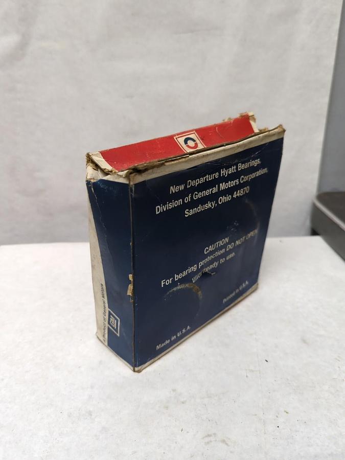 NDH DELCO,R4FE 1-5/8,FLANGE MOUNT BEARING 1-5/8 INCH BORE NOS