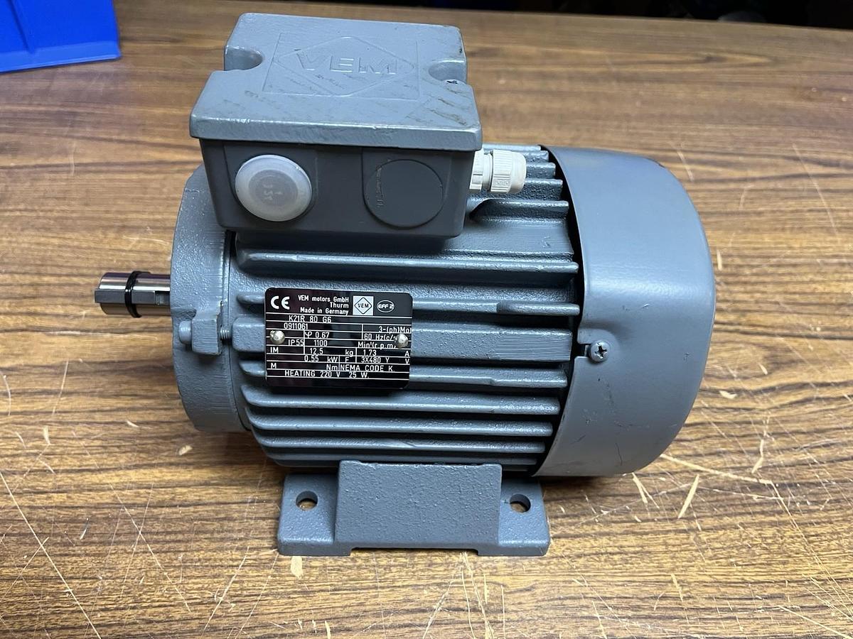 VEM,K21R-80-G6,MOTOR .55kW 1100RPM 3PH 480V