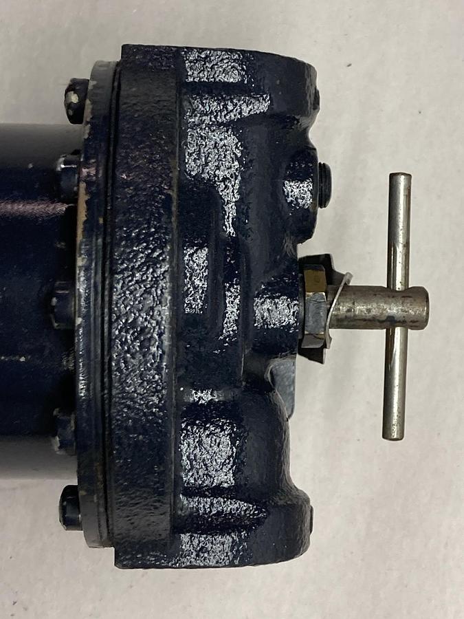 Used Cuno,Model G,Pneumatic Filter 125 PSIG 3/4 Inch NPT