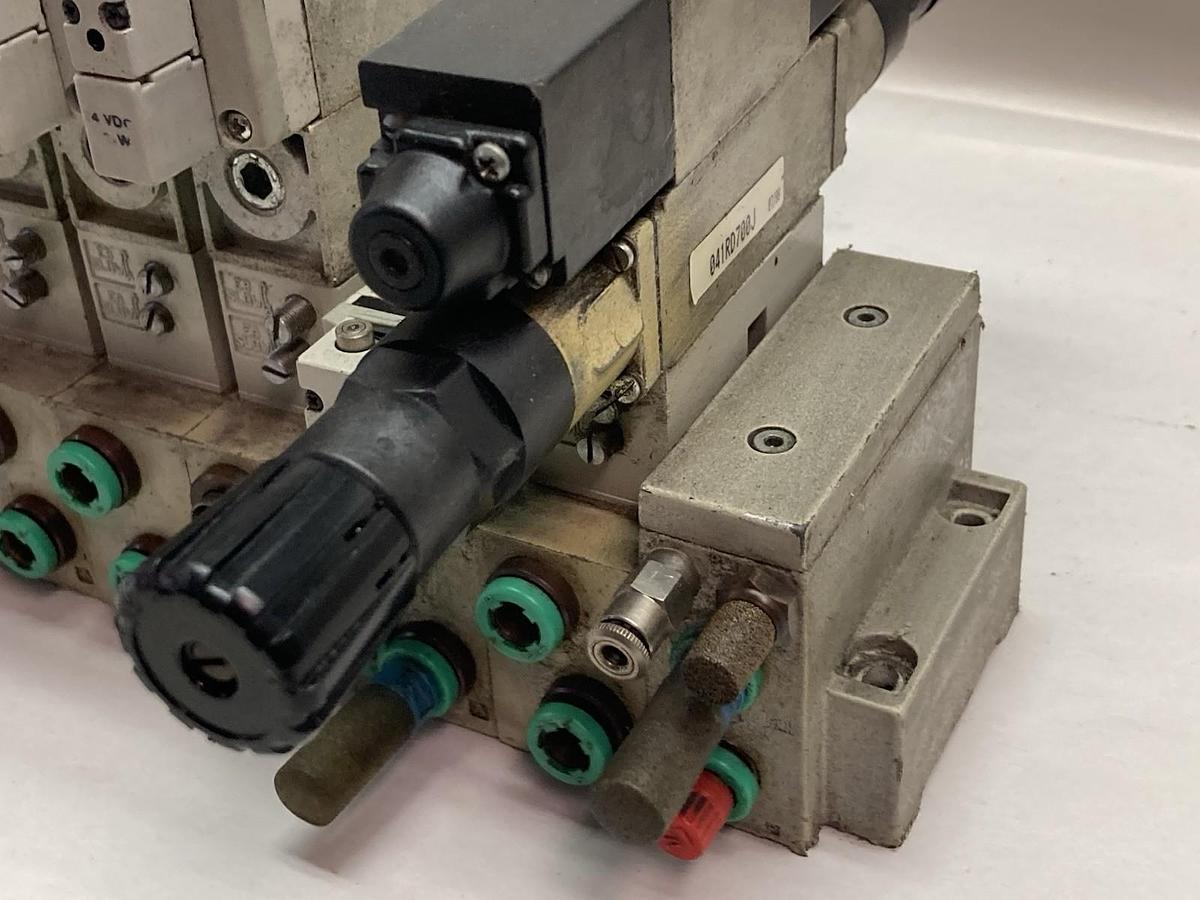 Used Numatics,041BB400M000F,Solenoid Valve w/Sub-D Connector Block
