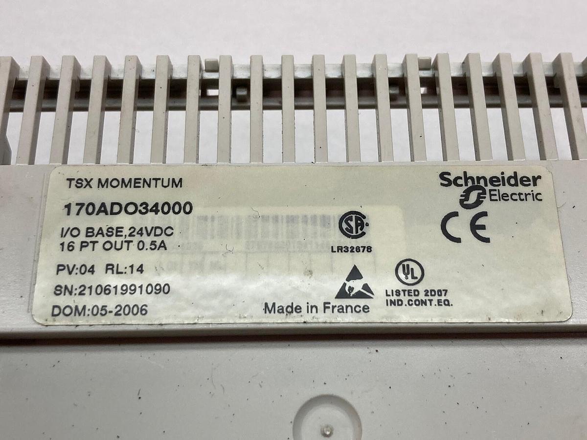Used Schneider Automation,170ADI34000,TSX Momentum 24 VDC I/O Base
