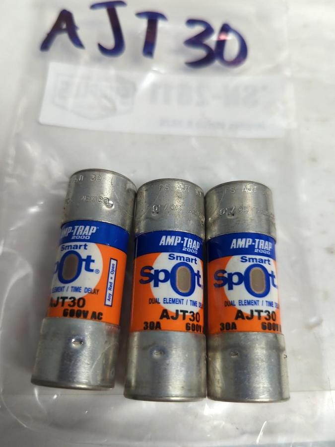 Used FERRAZ SHAWMUT,AJT 30,SMART SPOT 30 AMP FUSE LOT OF 3 PRE-OWNED