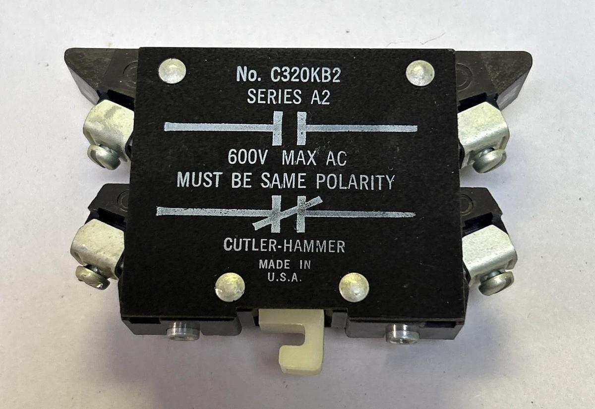 CUTLER-HAMMER,C320KB2,AUXILIARY CONTACT 600V NOS