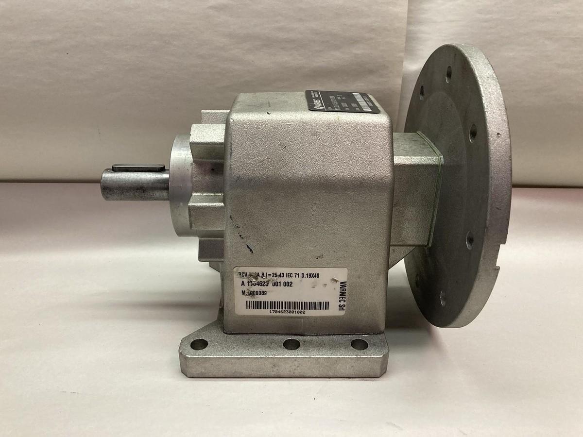 Used Varmec,RCV 202A B,Gear Reducer