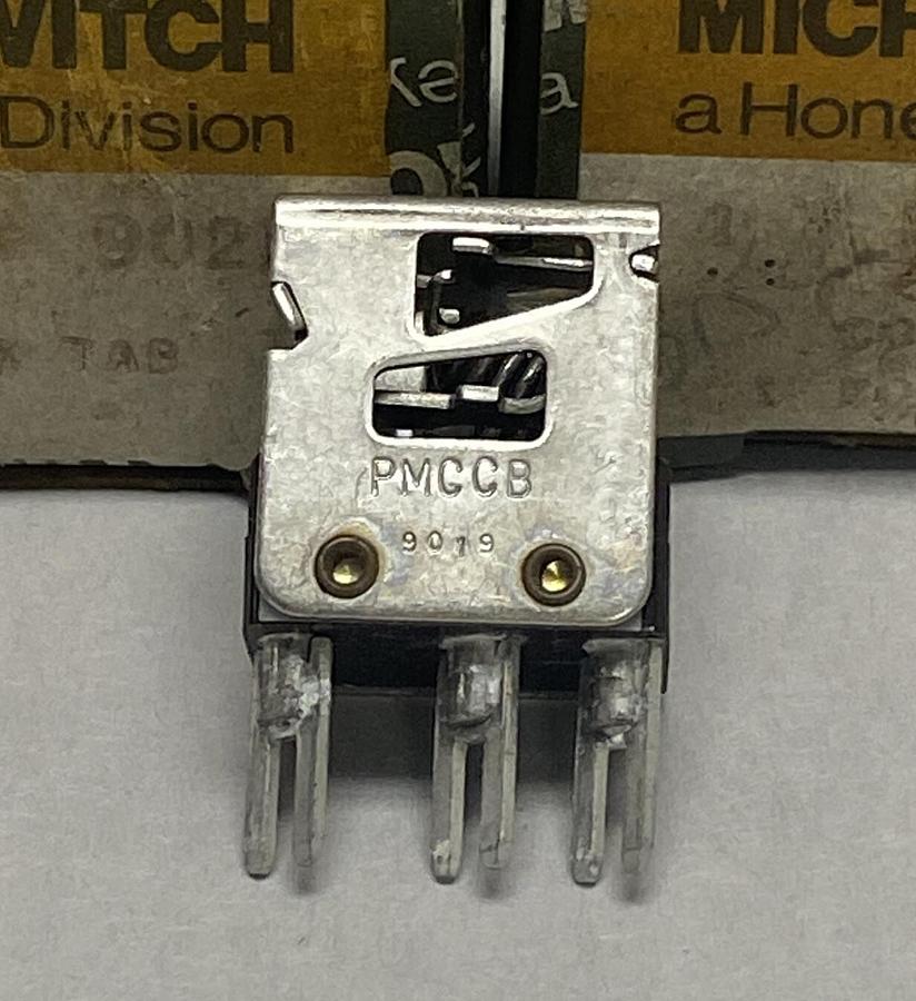 HONEYWELL MICROSWITCH,PMCCB,CONTACT BLOCK TAB LOT OF 5 NOS