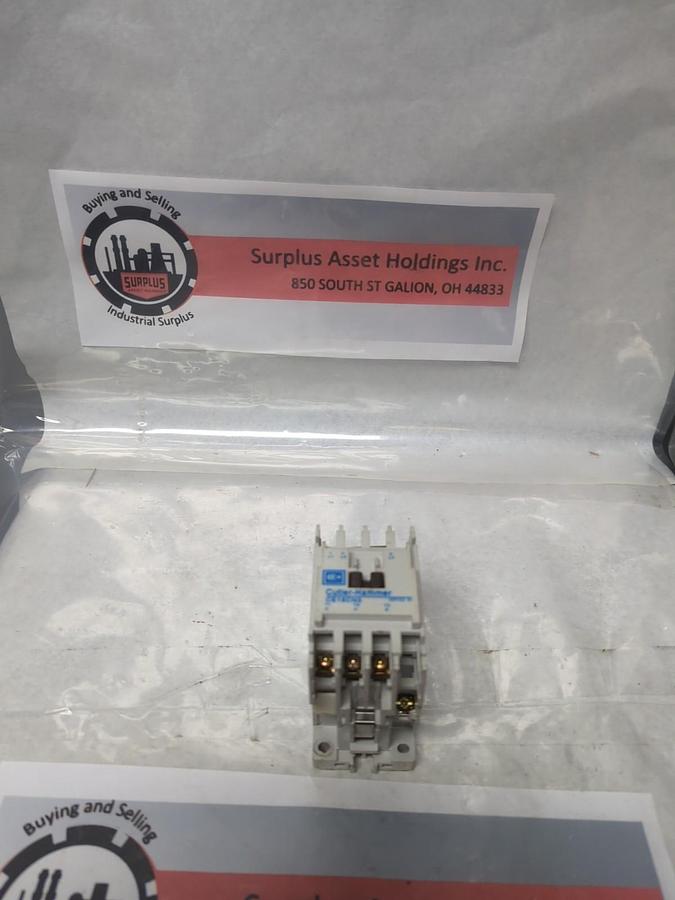 Used CUTLER HAMMER,CE15CN3,CONTACTOR 3-POLE 120 AMP 600V PRE-OWNED