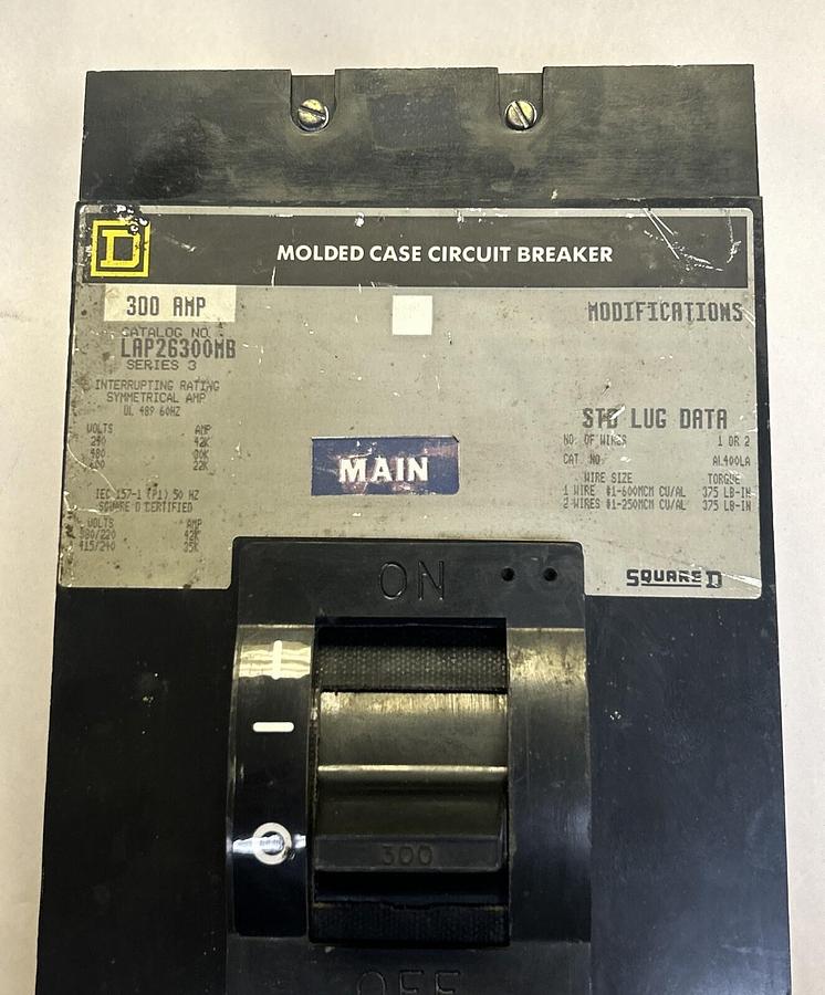 Used SQUARE D,LAP26300MB,CIRCUIT BREAKER 300A 600V 2 pole