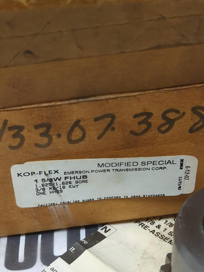 KOP-FLEX,1-5/8W,FHUB 1.625 INCH X 1.626 INCH BORE 3/8 INCH X 3/16 INCH KW NOS