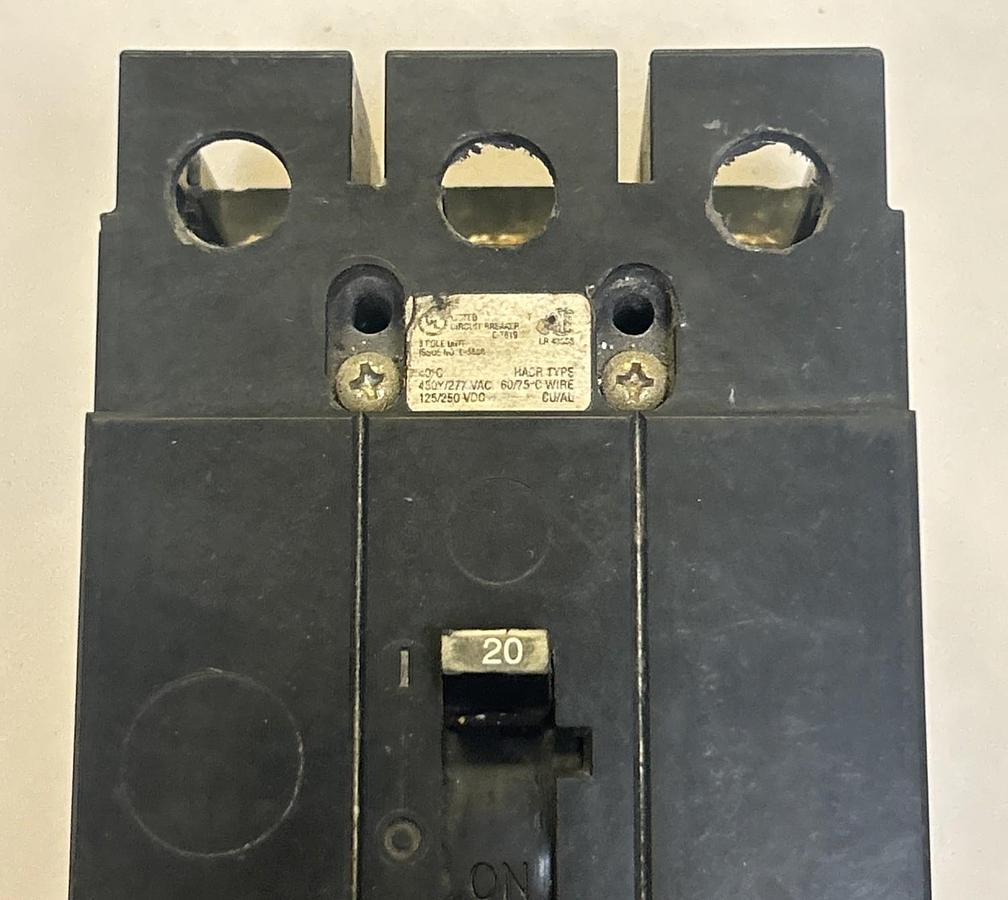 Used CUTLER-HAMMER,GHC3020,CIRCUIT BREAKER 20A 480V 3P