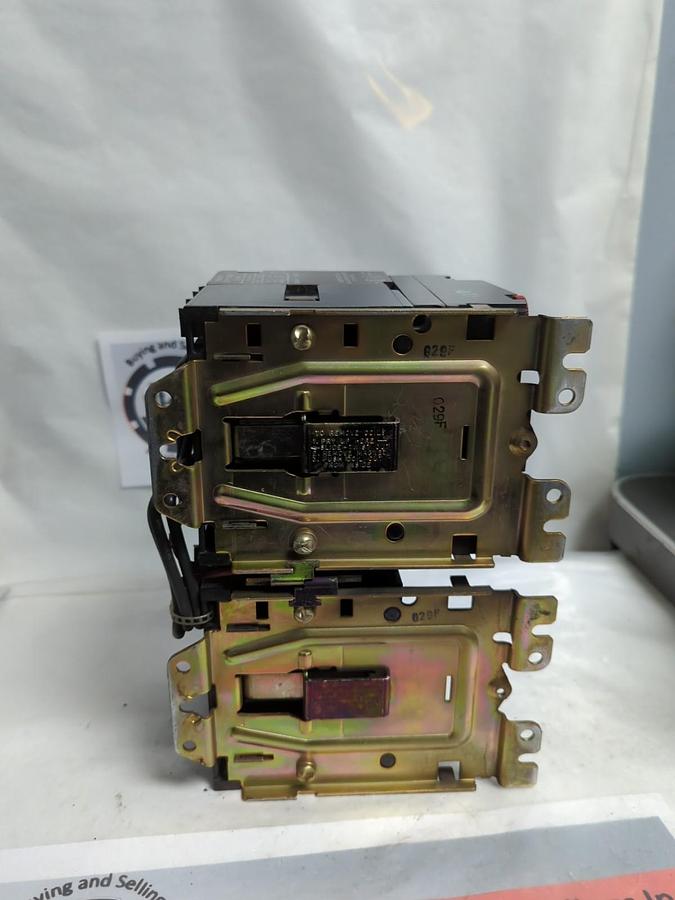 Used SYLVANIA,T30U031,REVERSING STARTER 27 AMPS SIZE 1 600V TYPE M PRE-OWNED