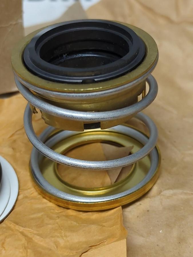 JOHN CRANE,M16P23T,MECHANICAL SEAL 1.125 INCH NOS