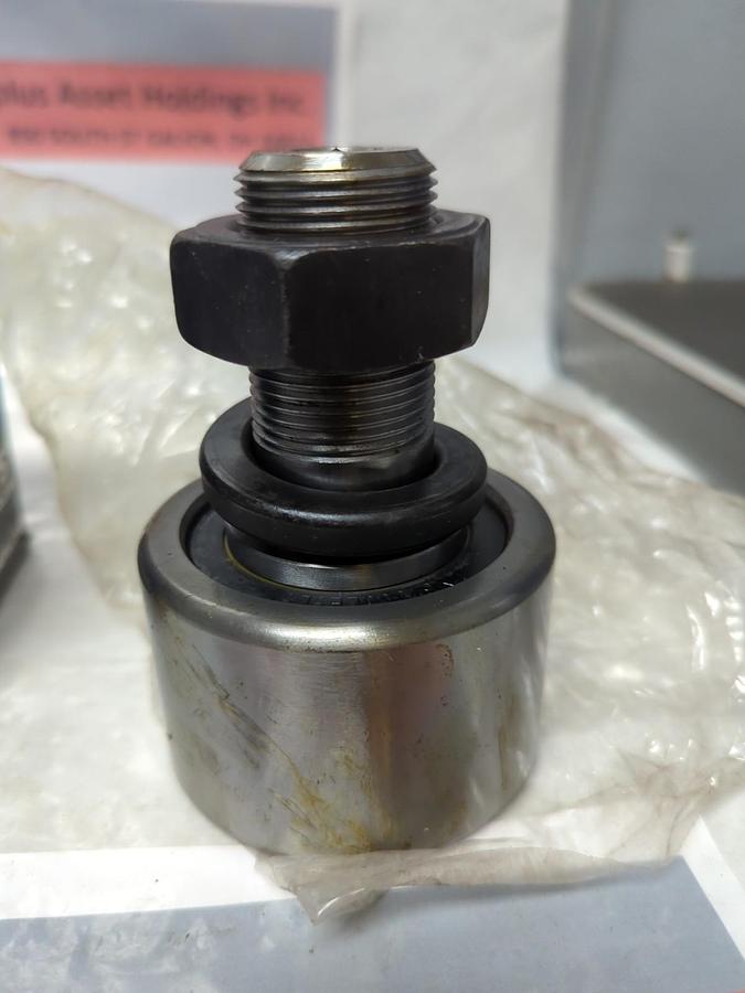 OSBORN,PLR-3,LOAD RUNNER/CAM FOLLOWER HEAVY DUTY IDLER ROLLER 3 INCH NOS