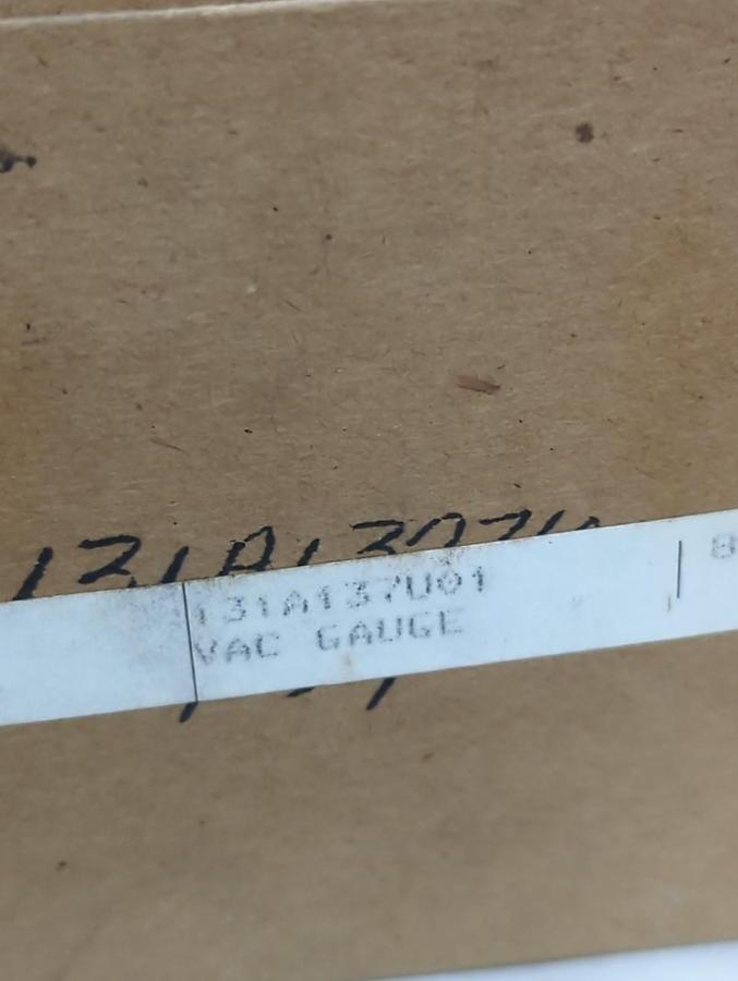 US GAUGE,131A137U01,VACUUM PRESSURE GAUGE NOS