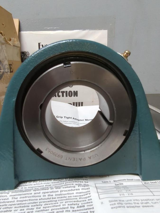 DODGE,P2B-GTMED-203,GRIP-TIGHT SERIES PILLOW BLOCK BEARING 2-3/16 IN BORE NOS