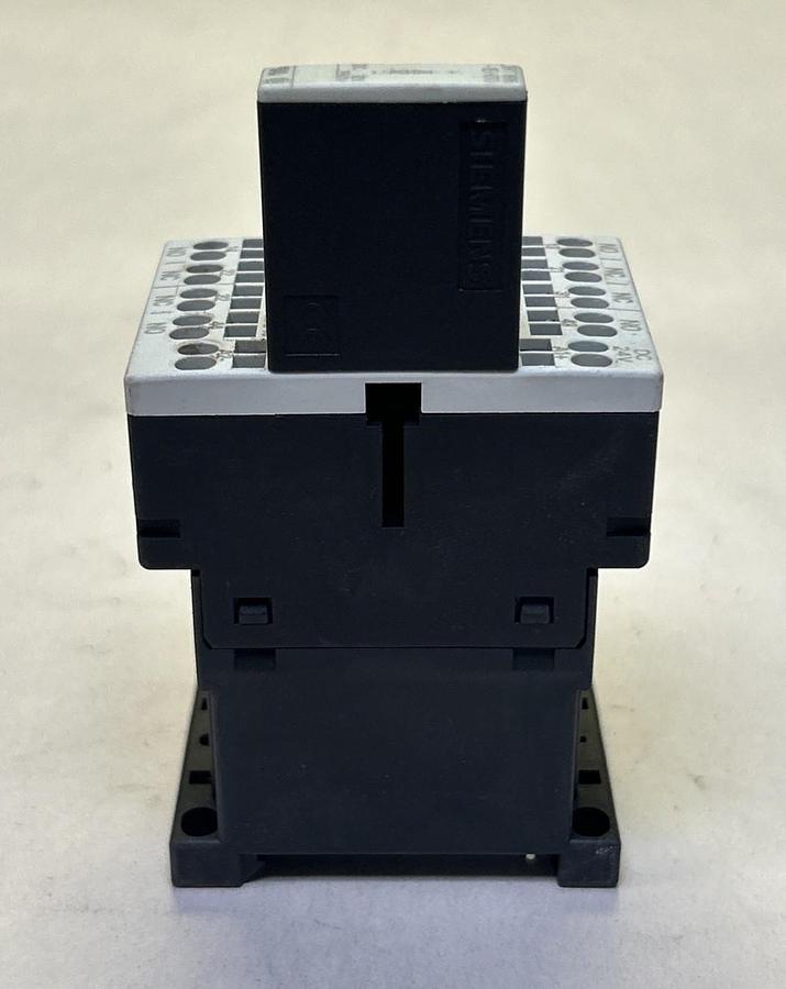 Used SIEMENS,3ZX1012-0RH11-1AA1,CONTACTOR