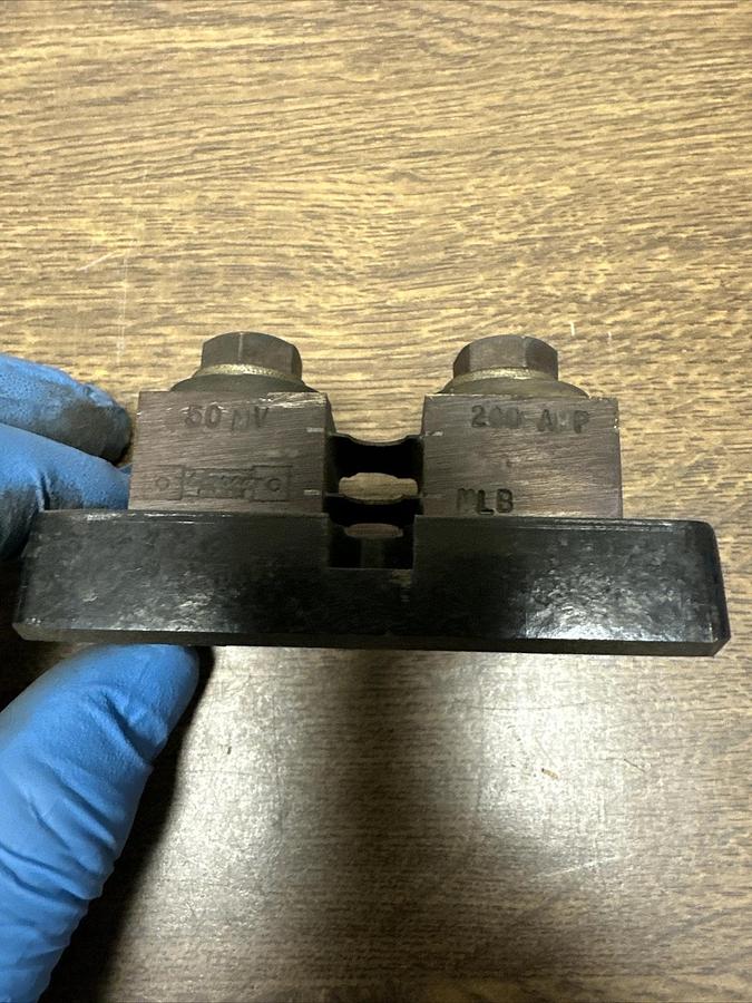 Empro,001,Current Shunt 50Mv 200 AMP