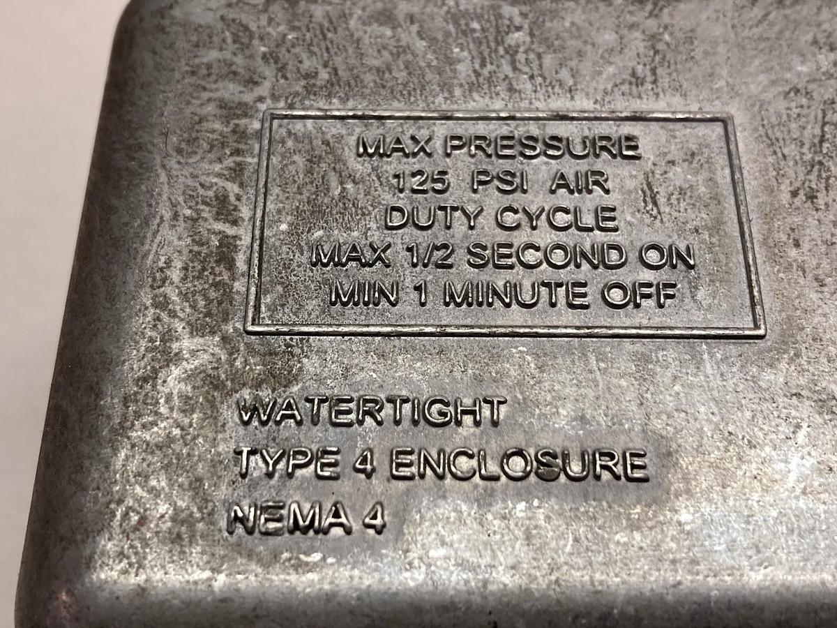 Used Goyen,RCA 3-8V8000-331,Solenoid Valve