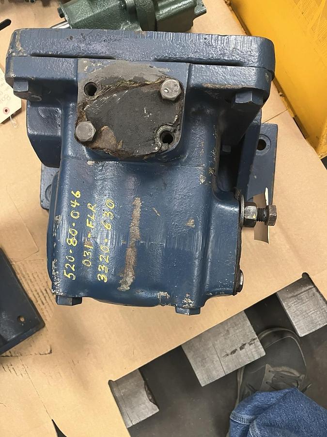 Used VICKERS,50V-109A-1A11-132,HYDRAULIC VANE PUMP
