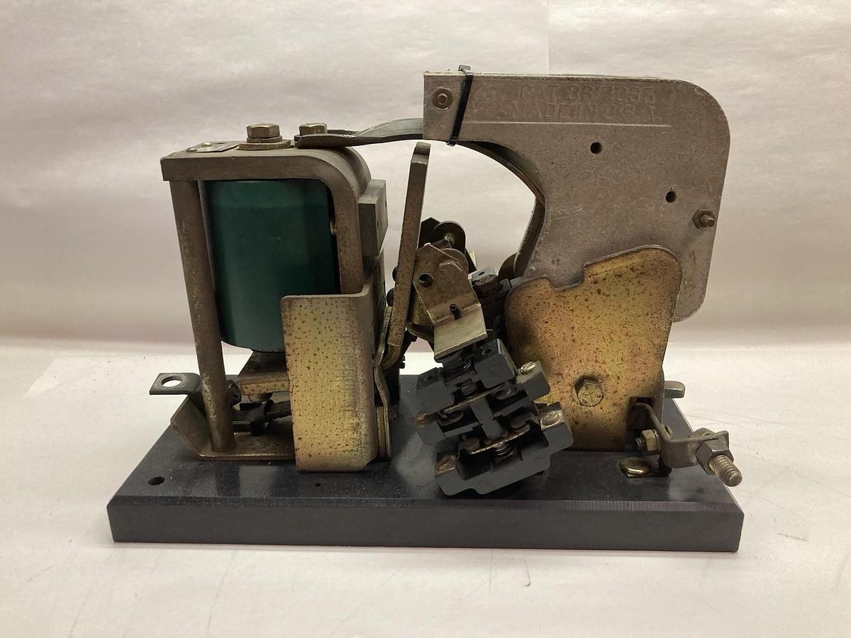 Used GE,IC2800-Y101-A2,DC Contactor 600V MAX 150A