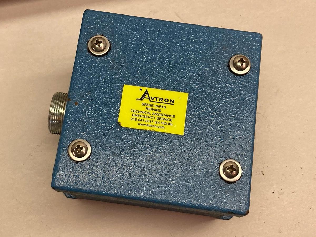 Used Avtron,B23873,Wiring Kit Enclosure