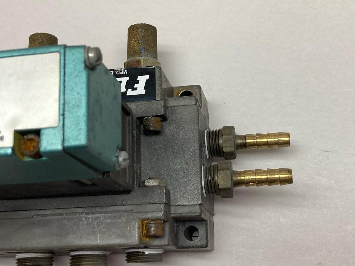 Used Numatics,082RS115J,FlexiBlok Solenoid Valve Assembly 081RS100J 6.3 Watts 24VDC