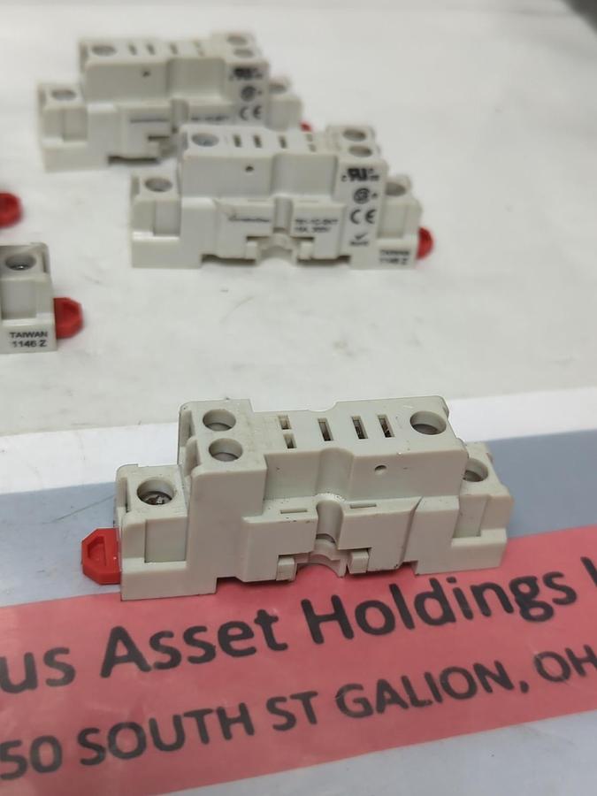 Used AUTOMATION DIRECT,781-1C-SKT,SOCKETBRELAY 15AMP 300VOLT LOT OF 6 PRE-OWNED