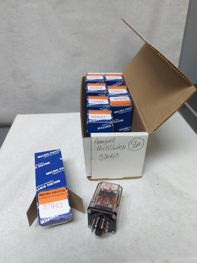 HONEYWELL MICROSWITCH,S2443,GENERAL PURPOSE RELAY 12V 8 PIN LOT OF 8 NOS