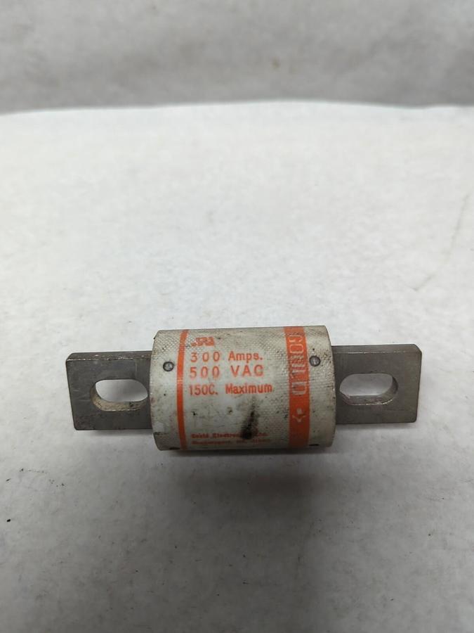 Used GOULD SHAWMUT,A50P300,AMP-TRAP 300 AMP FUSE PRE-OWNED