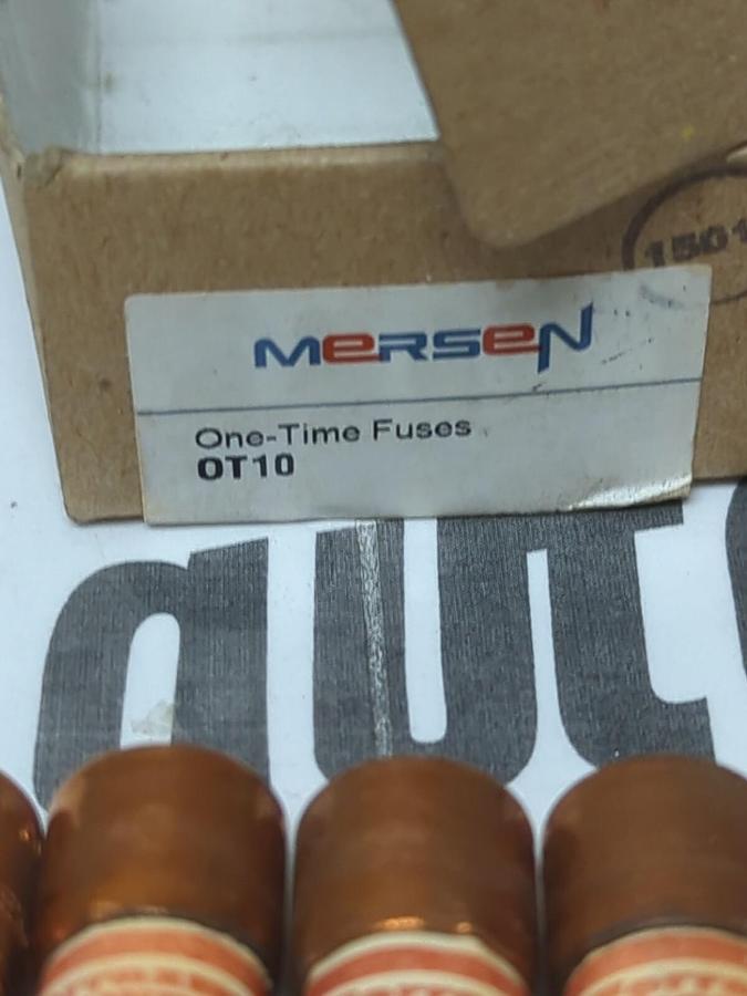 MERSEN FERRAZ SHAWMUT,OT10,ONE TIME 10 AMP FUSES LOT OF 6