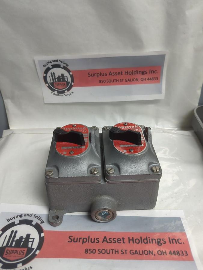 APPLETON,EDSC275-F1,SNAP SWITCH HAZARDOUS LOCATION 20 AMP NOS