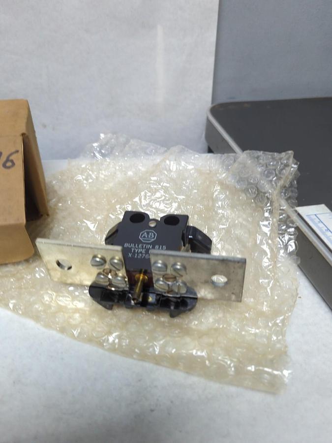 ALLEN-BRADLEY,X-127643,R.H. OVERLOAD RELAY SIZE 4 STARTERS NOS