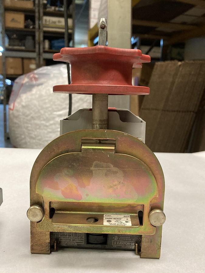 Used Allen-Bradley,194RF-NC030,Ser A Fused Disconnect Switch Mounted