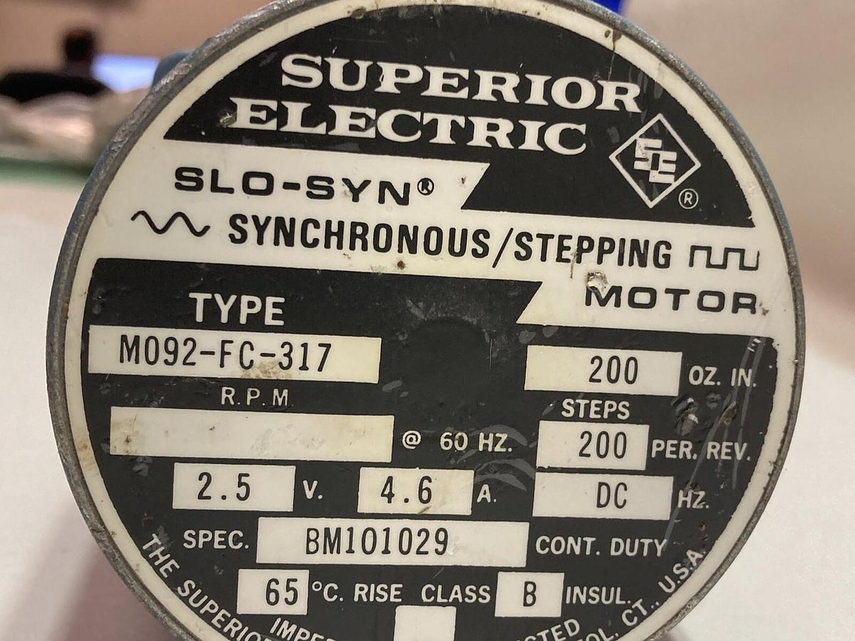 Superior Electric,M092-FC-317,Stepping Motor 2.5V 4.6A