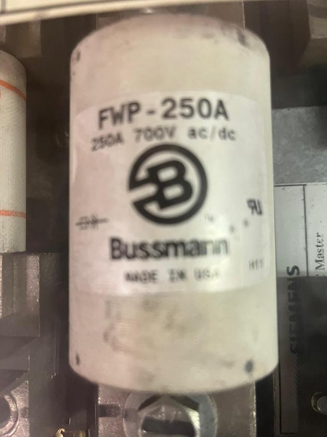 Used SIEMENS,6RA70,SIMOREG DC MASTER FUSE HOLDER 250A 500vdc