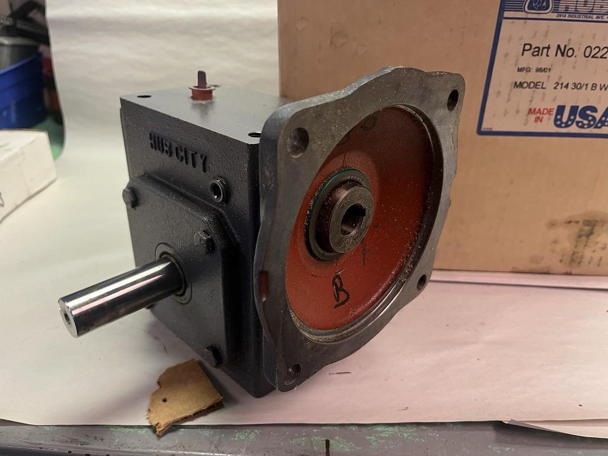 Hub City,0220-61215-214,Gear Reducer Model 214 30/1 B WR 56C