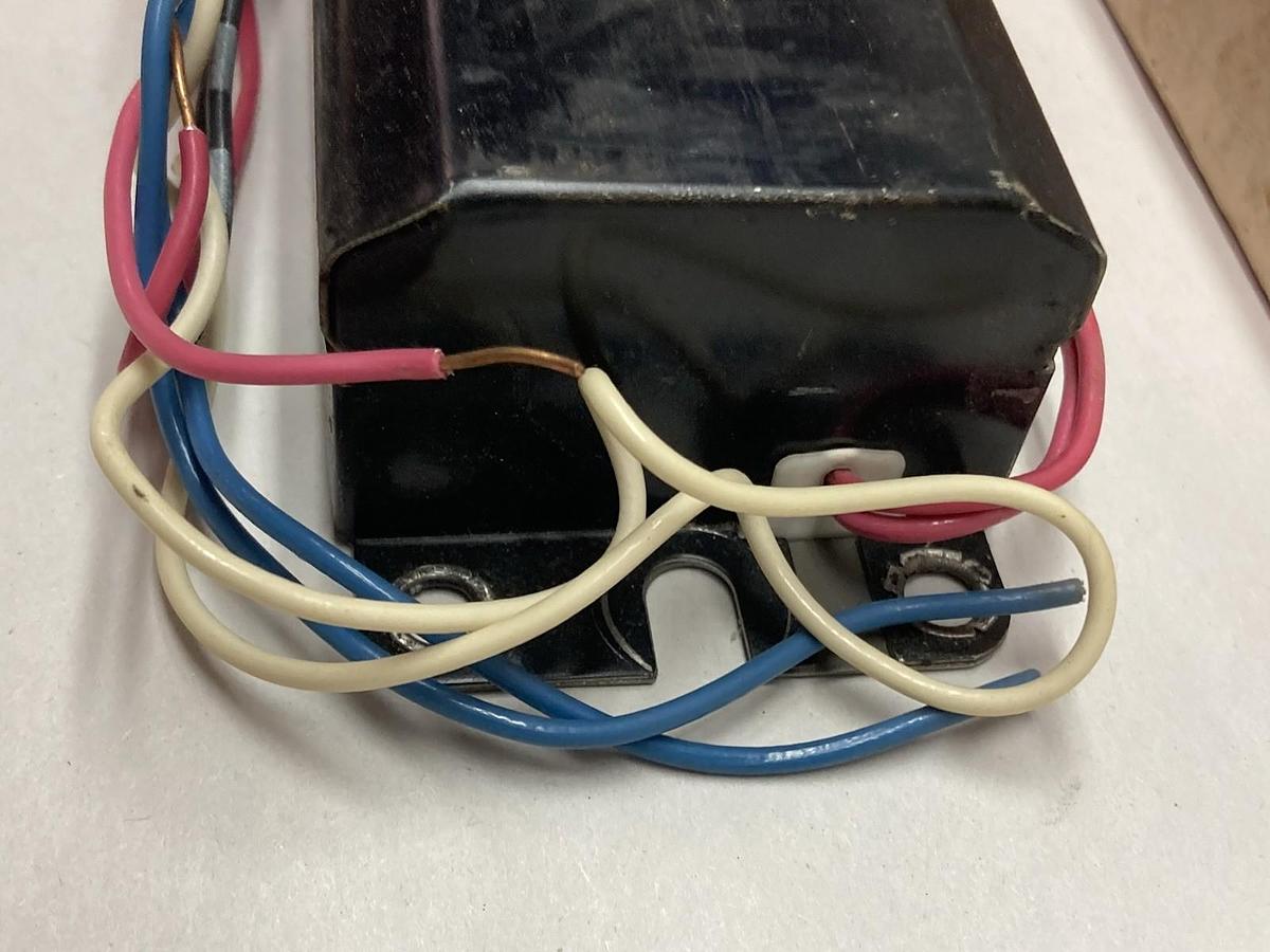 Used Advance,R-140-TP,Magnetic Rapid Start Ballast 60Hz