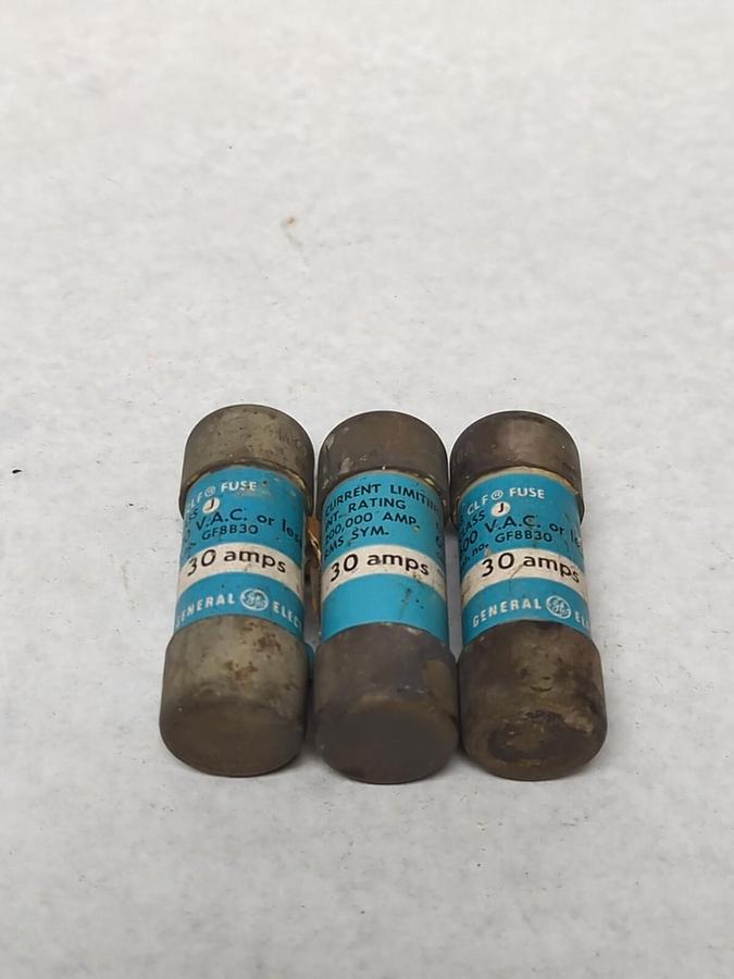 Used GENERAL ELECTRIC,GF8B30,CLF FUSE 30 AMP LOT OF 3 PRE-OWNED